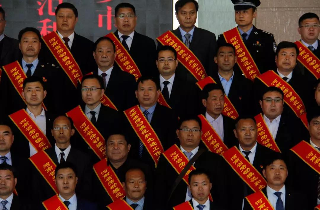 1556329838905130.jpg 2.jpg